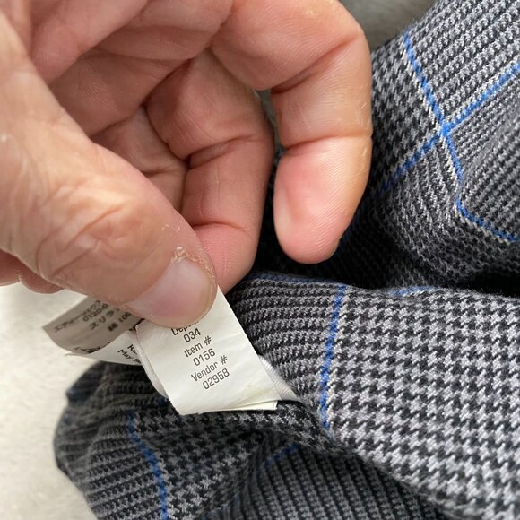 Eddie Bauer Men's Shirt S Classic Fit Gray & Blue Plaid Long-Sleeve Button-Up - Picture 11 of 11